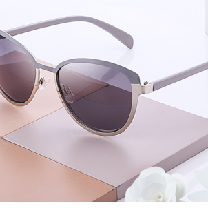 Ladies sunglasses tide brand retro outdoor details beauty fashion sunglasses sunglasses
