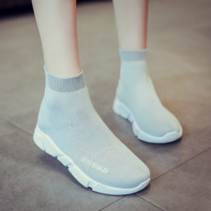 In the fall of 2020 new high elastic socks shoes couple leisure sneakers mesh set foot boots