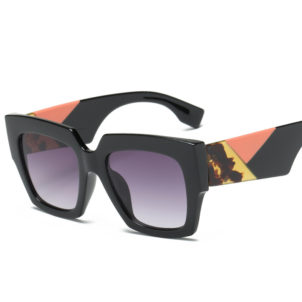 Women's box sunglasses